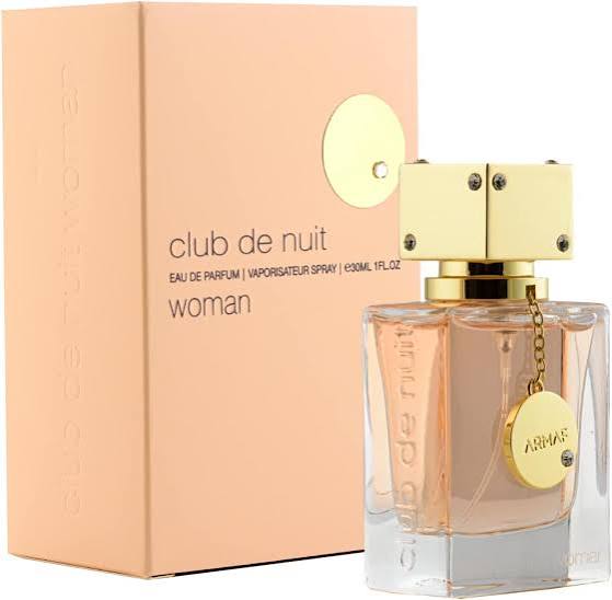 Club de Nuit Woman